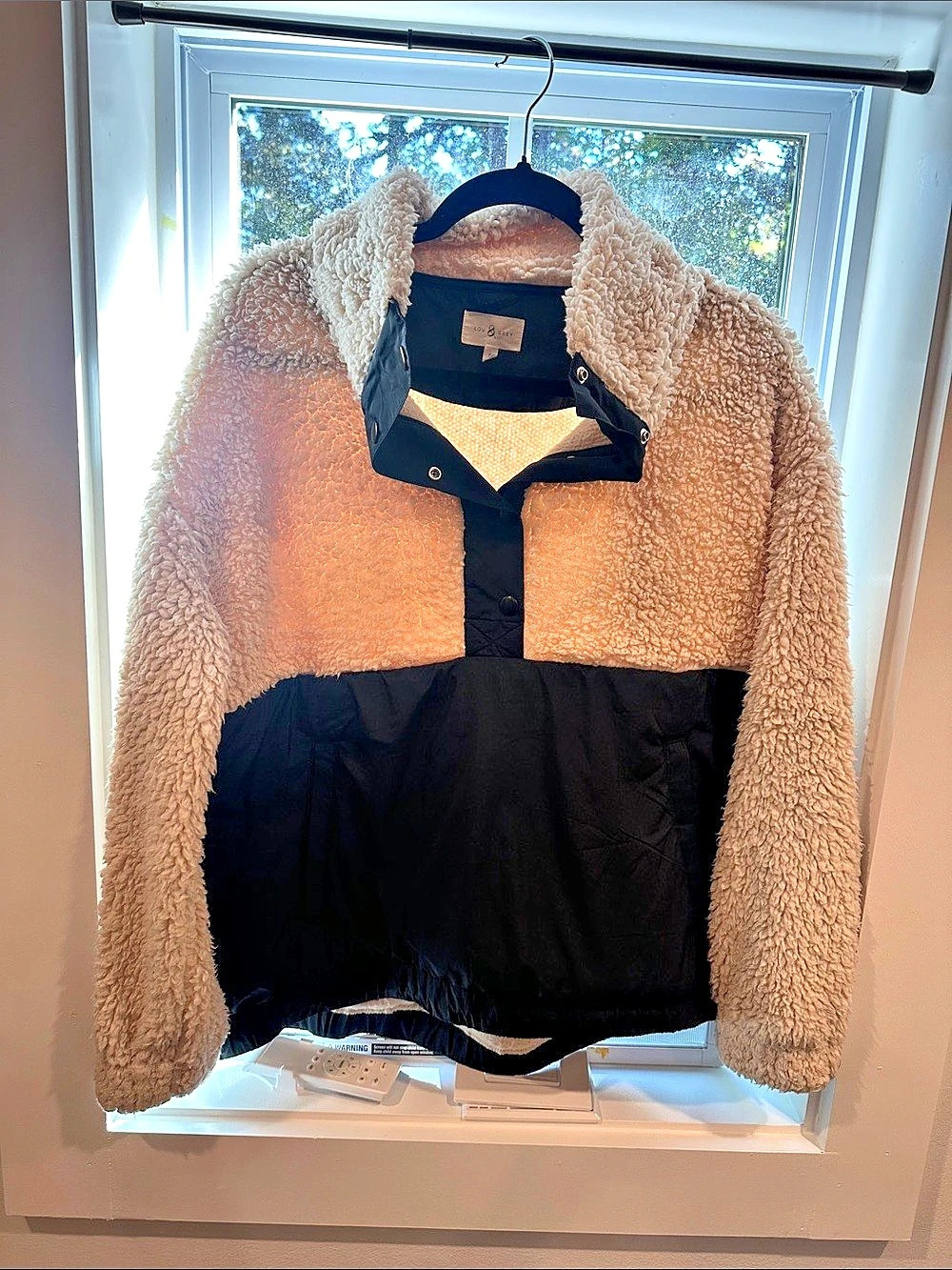 Lou & Grey Colorblock Cozy Up Sherpa Pullover Teddy Jacket Black & Cream Small